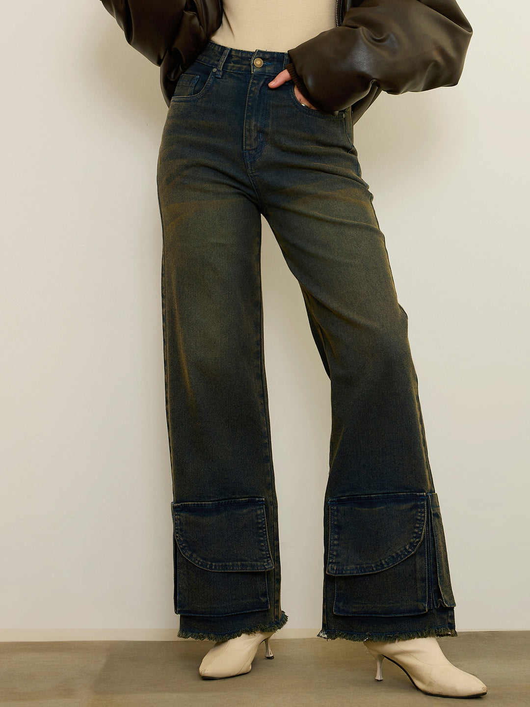 Women Blue Acid Wash Hem Pockets Straight Jeans