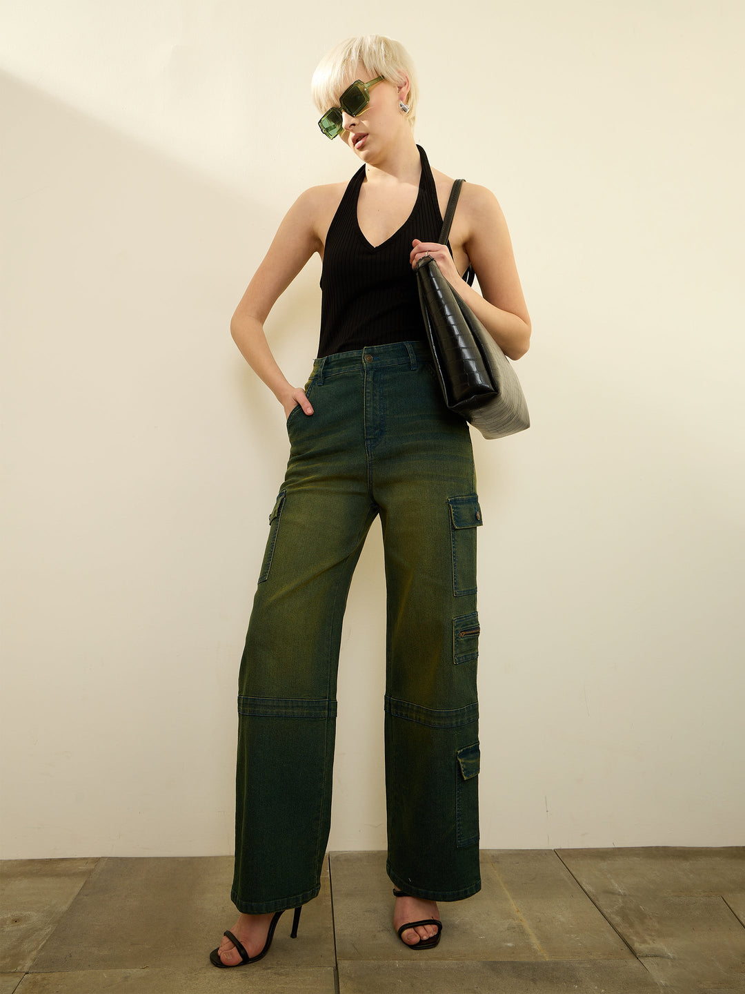 Women Green Overdyed Denim Straight Fit Jeans