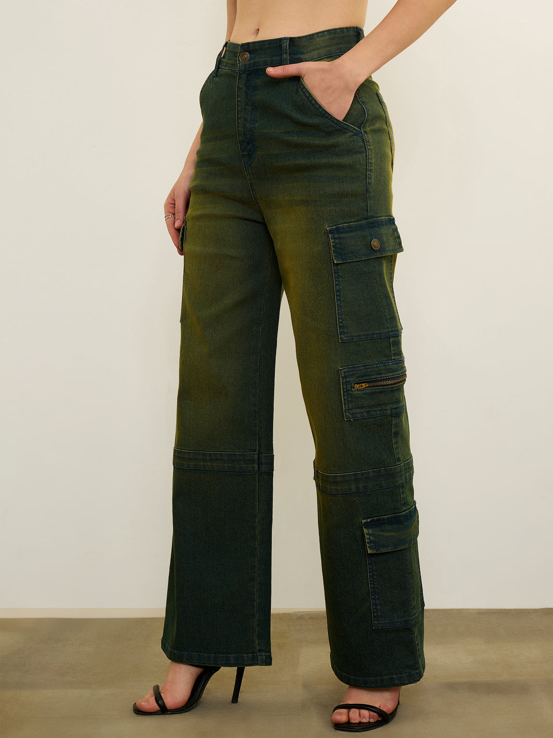 Women Green Overdyed Denim Straight Fit Jeans