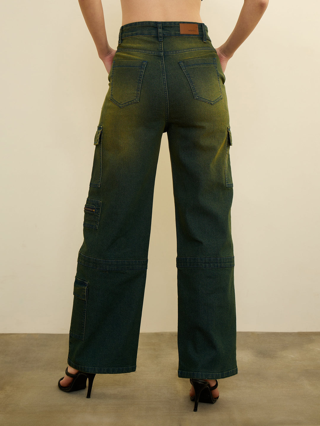 Women Green Overdyed Denim Straight Fit Jeans