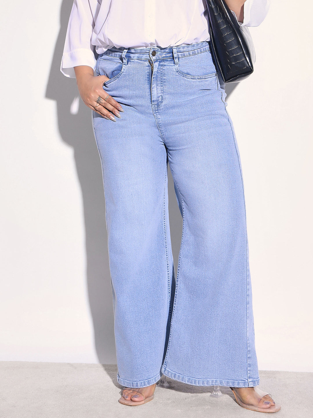 Women Ice Blue Denim Side Seam Basic Straight Jeans