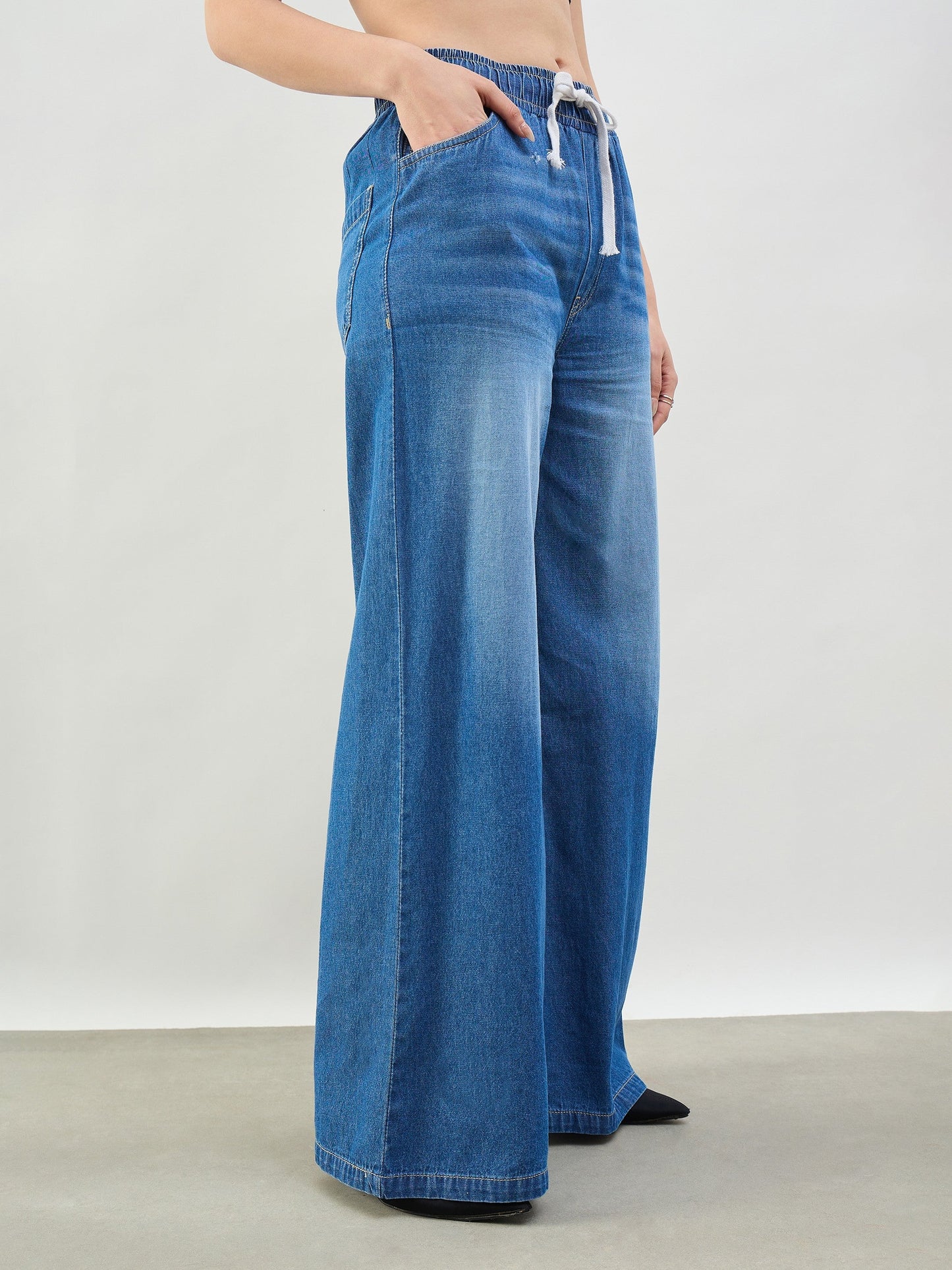Women Blue Whiskers Baggy Drawstring Jeans