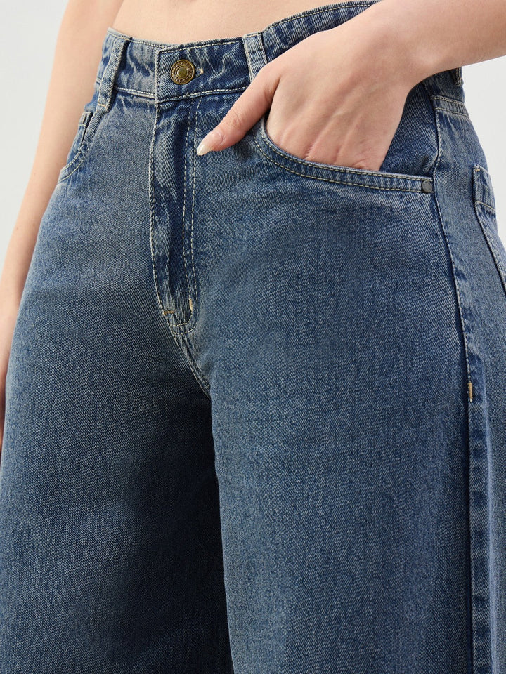 Women Blue Wash Low Waist Wide Leg Jeans