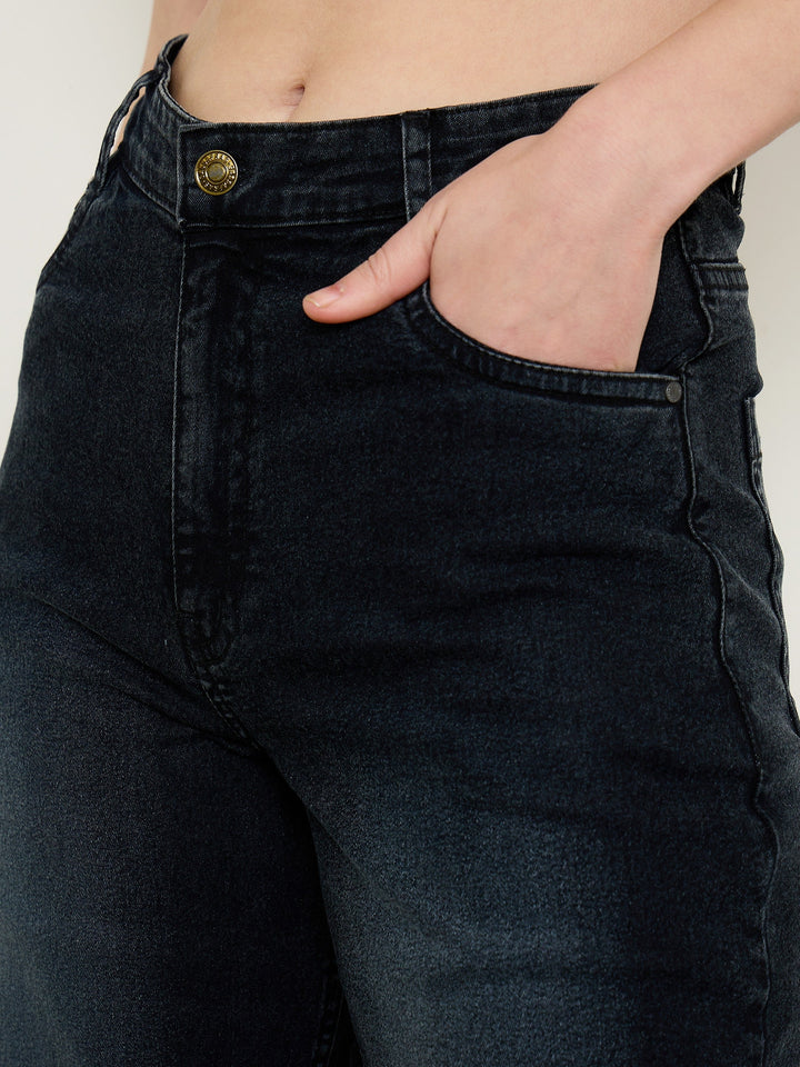 Women Black Wash Low Waist Straight Fit Jeans