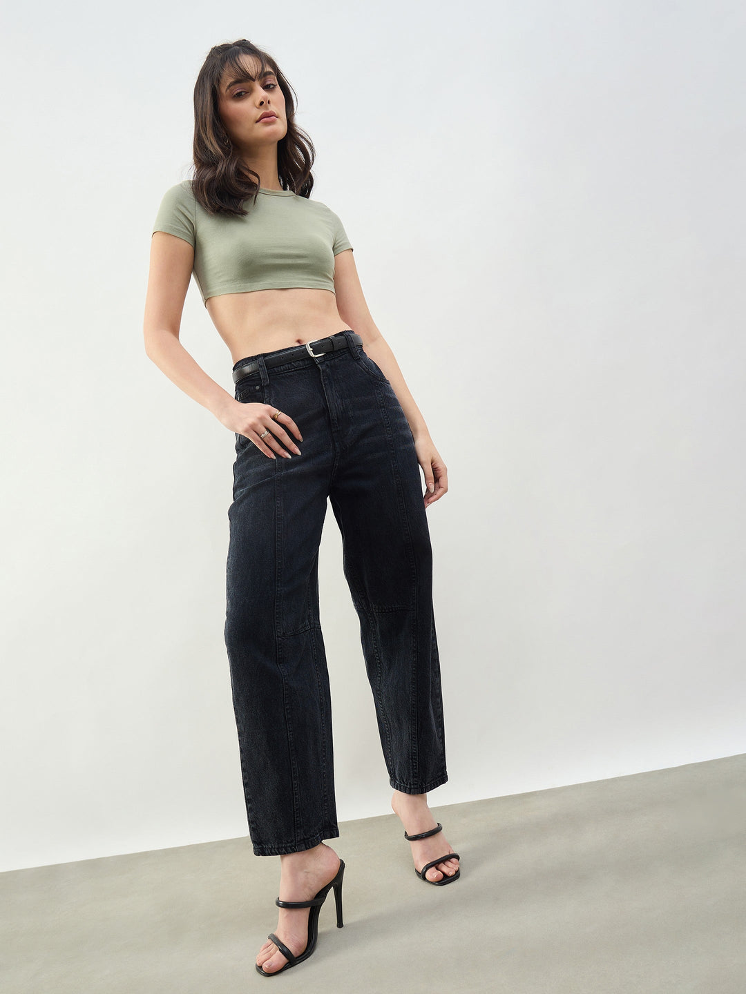 Women Black Wash Front Seam Balloon Fit Jeans
