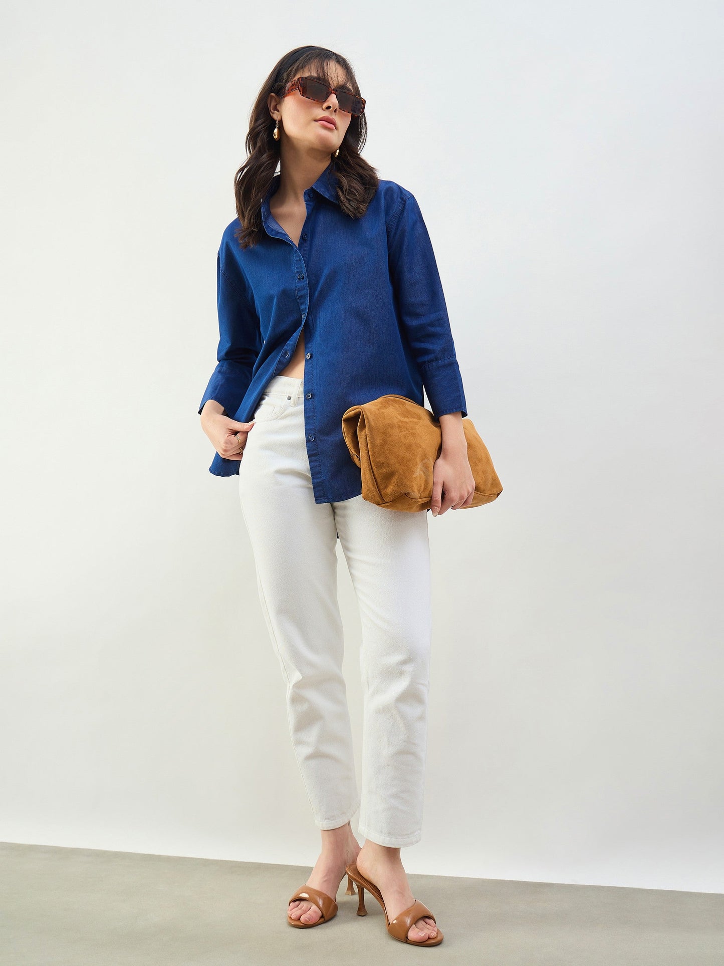 White Barrel Fit High Rise Jeans
