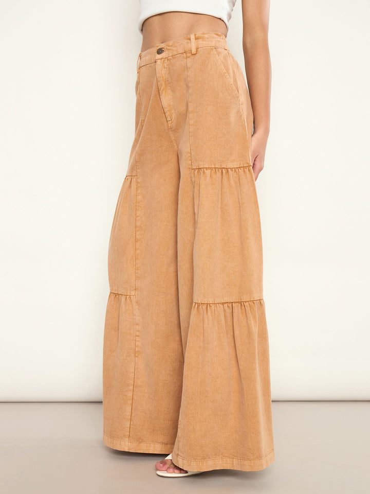Women Beige Overdyed Front Gathered Flared Jeans