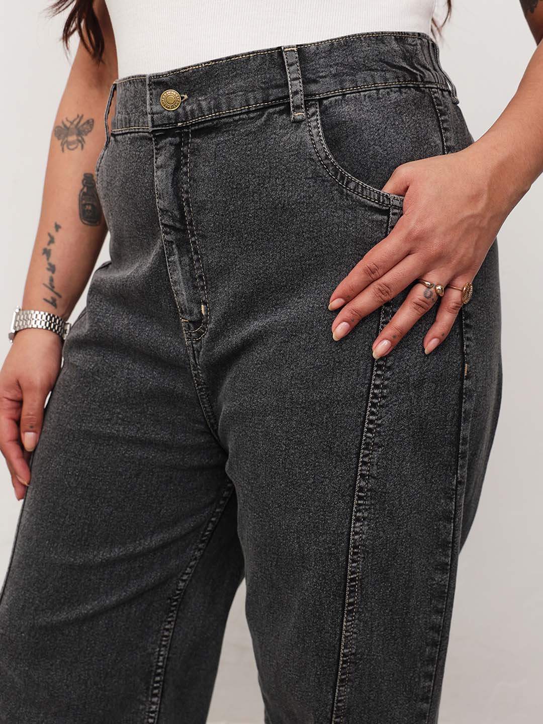 Black Wash Denim Hem Design Basic Straight Jeans