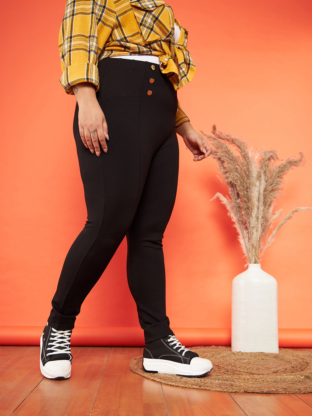 Black Show Button High Waist Jeggings-SASSAFRAS Curve