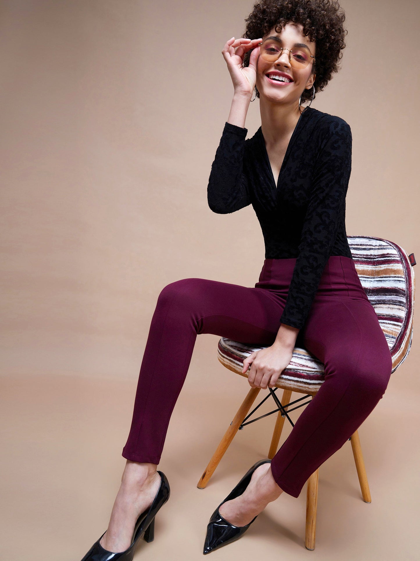 Burgundy Bottom Zipper Jeggings