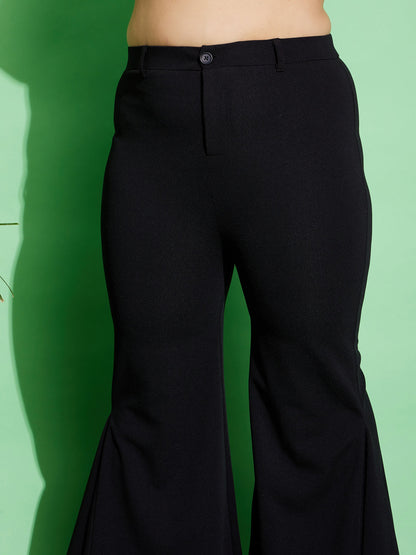 Black Kick Pleats Pants-SASSAFRAS Curve