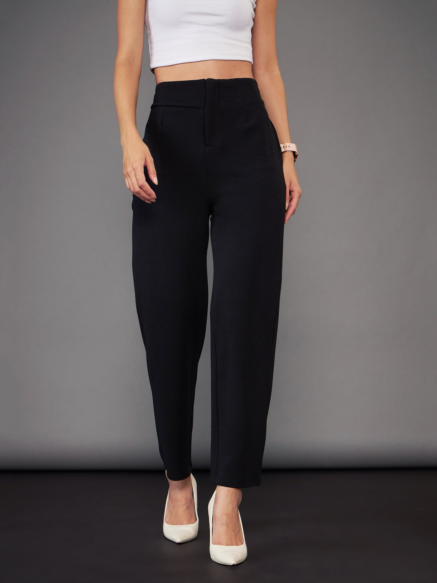 Black Front Pleated Tapered Pants