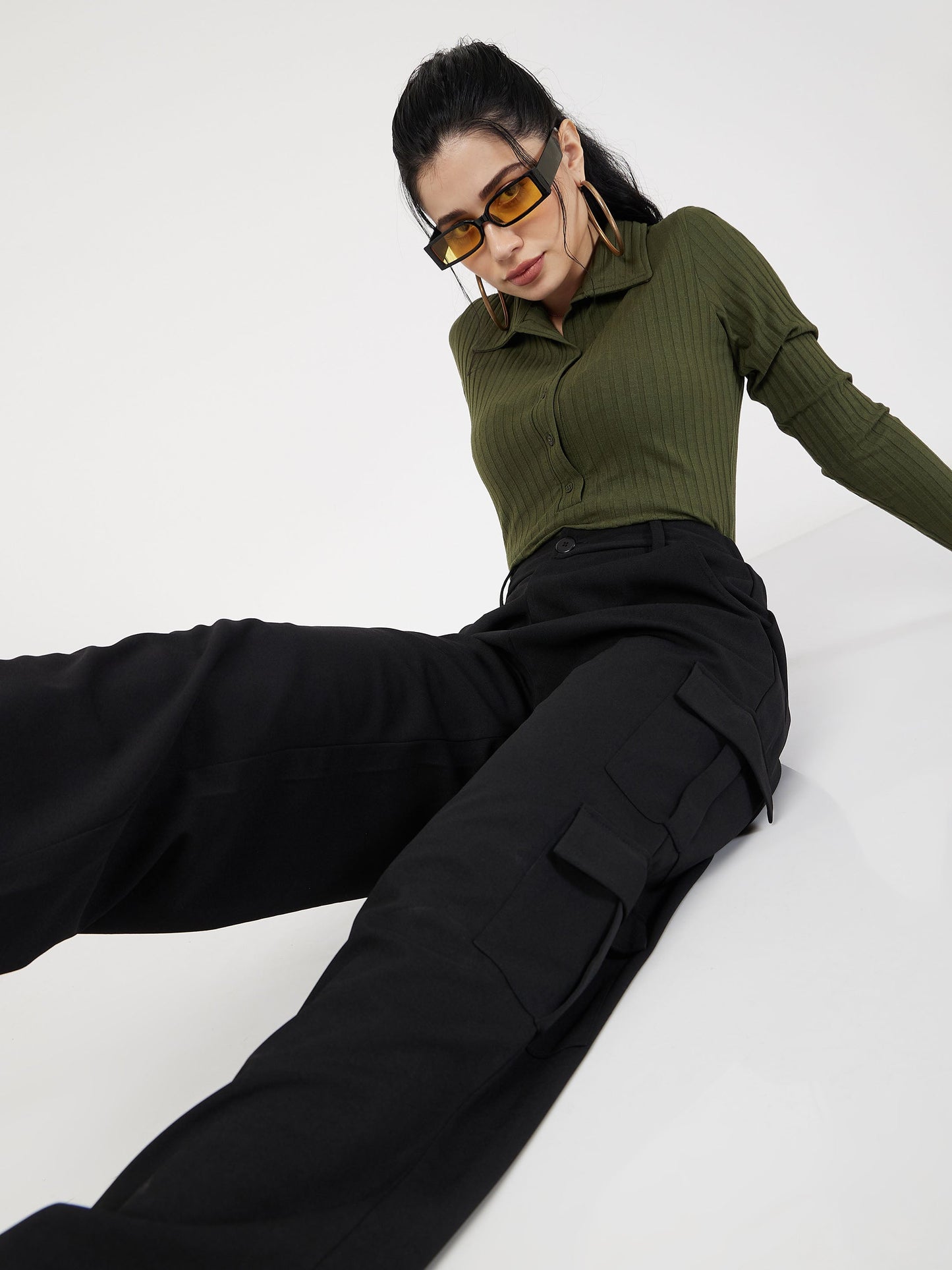 Women Black Multi Pocket Detail Cargo Pants