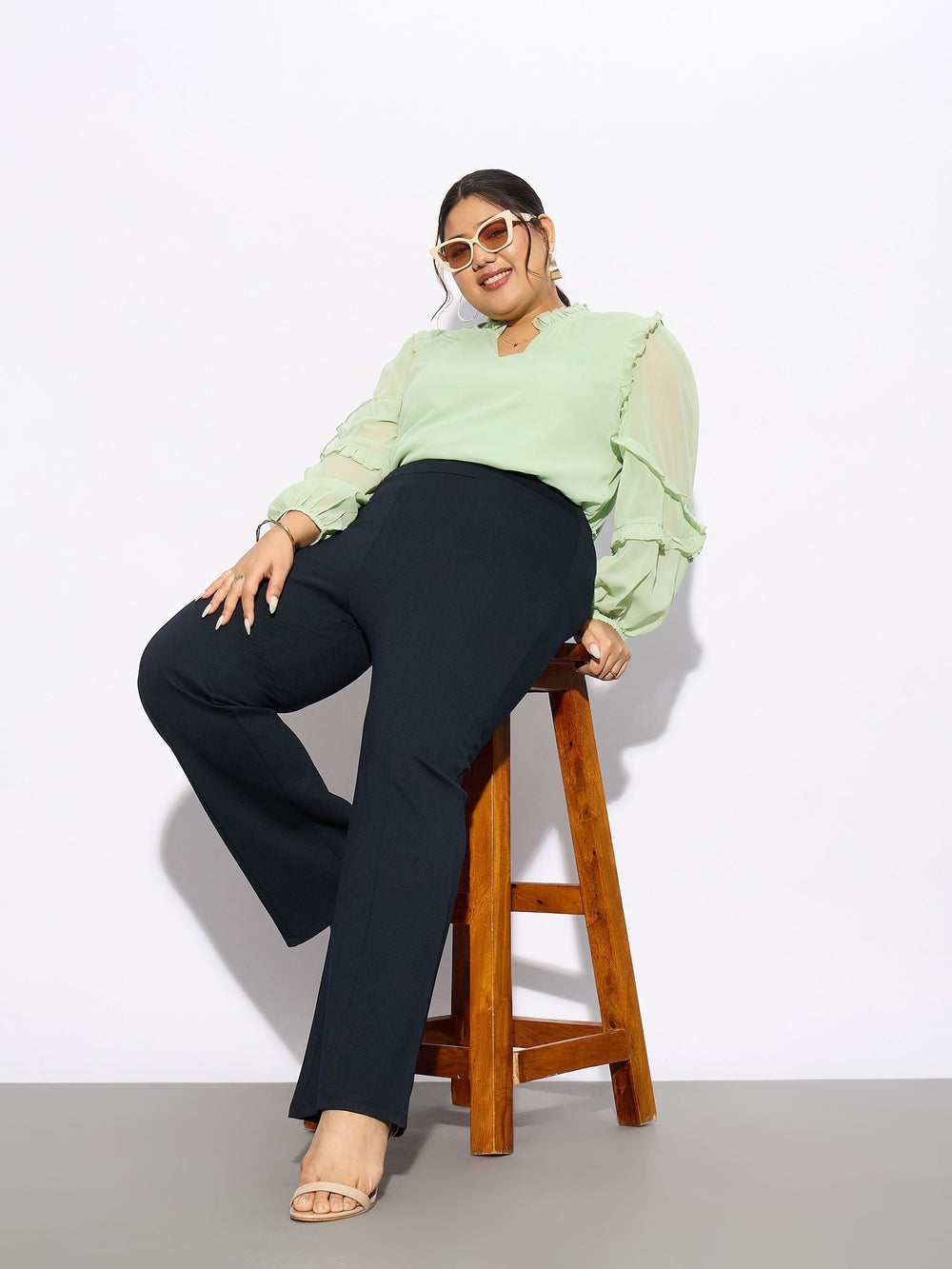 Navy Front Seam Straight Pants-SASSAFRAS Curve