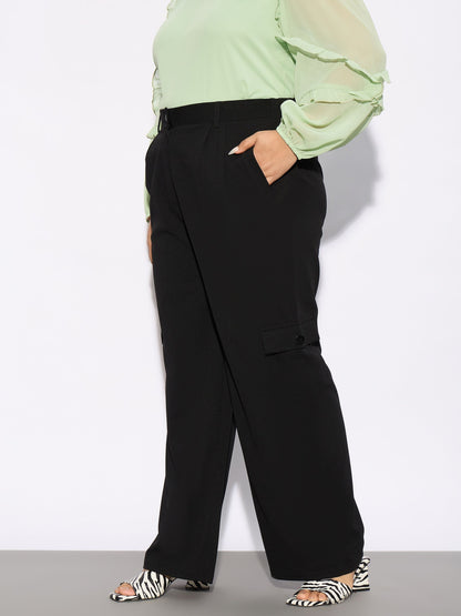 Black Multi Pockets Cargo Pants-SASSAFRAS Curve