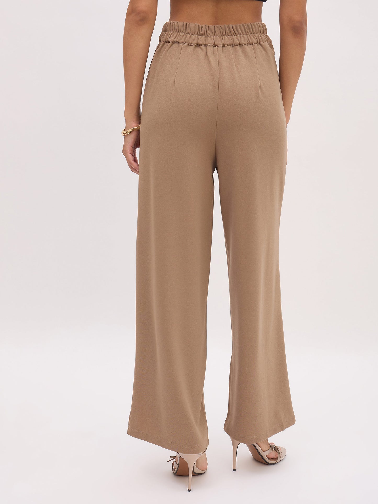 Women Beige Cross Pocket Front Dart Straight Pants
