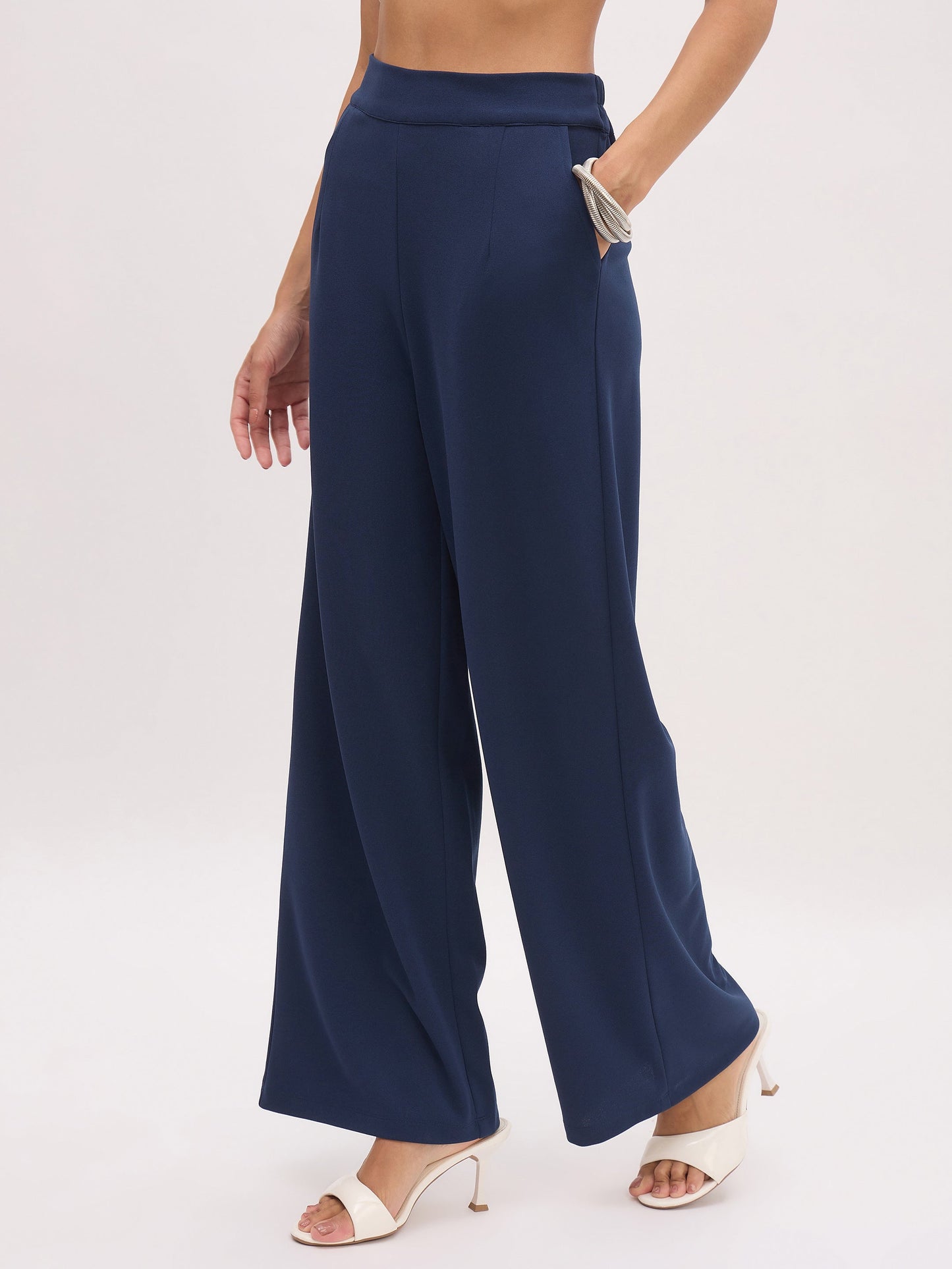 Blue Cross Pocket Front Dart Straight Pants