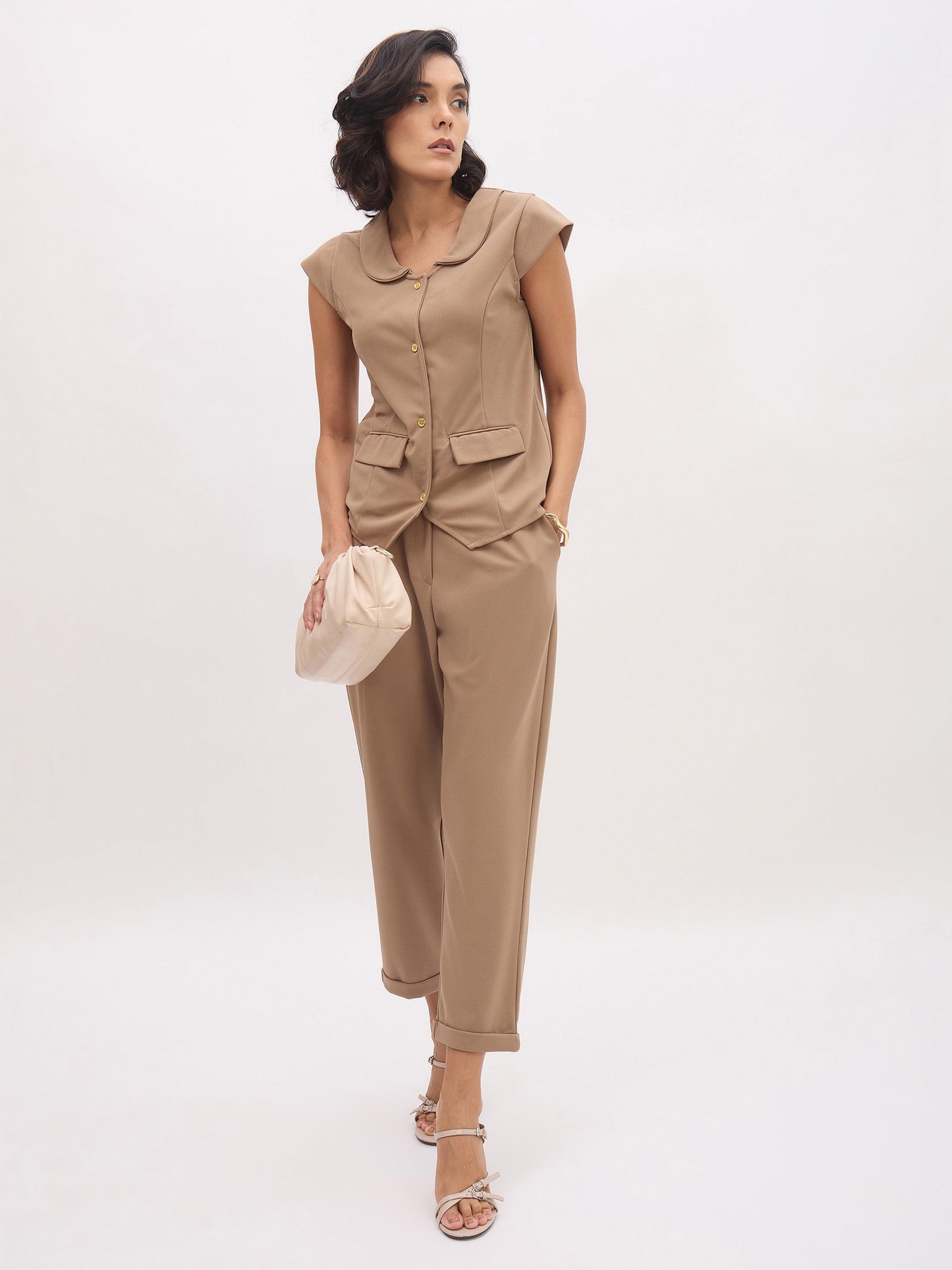 Women Beige Cross Pocket Bottom Fold Straight Pants