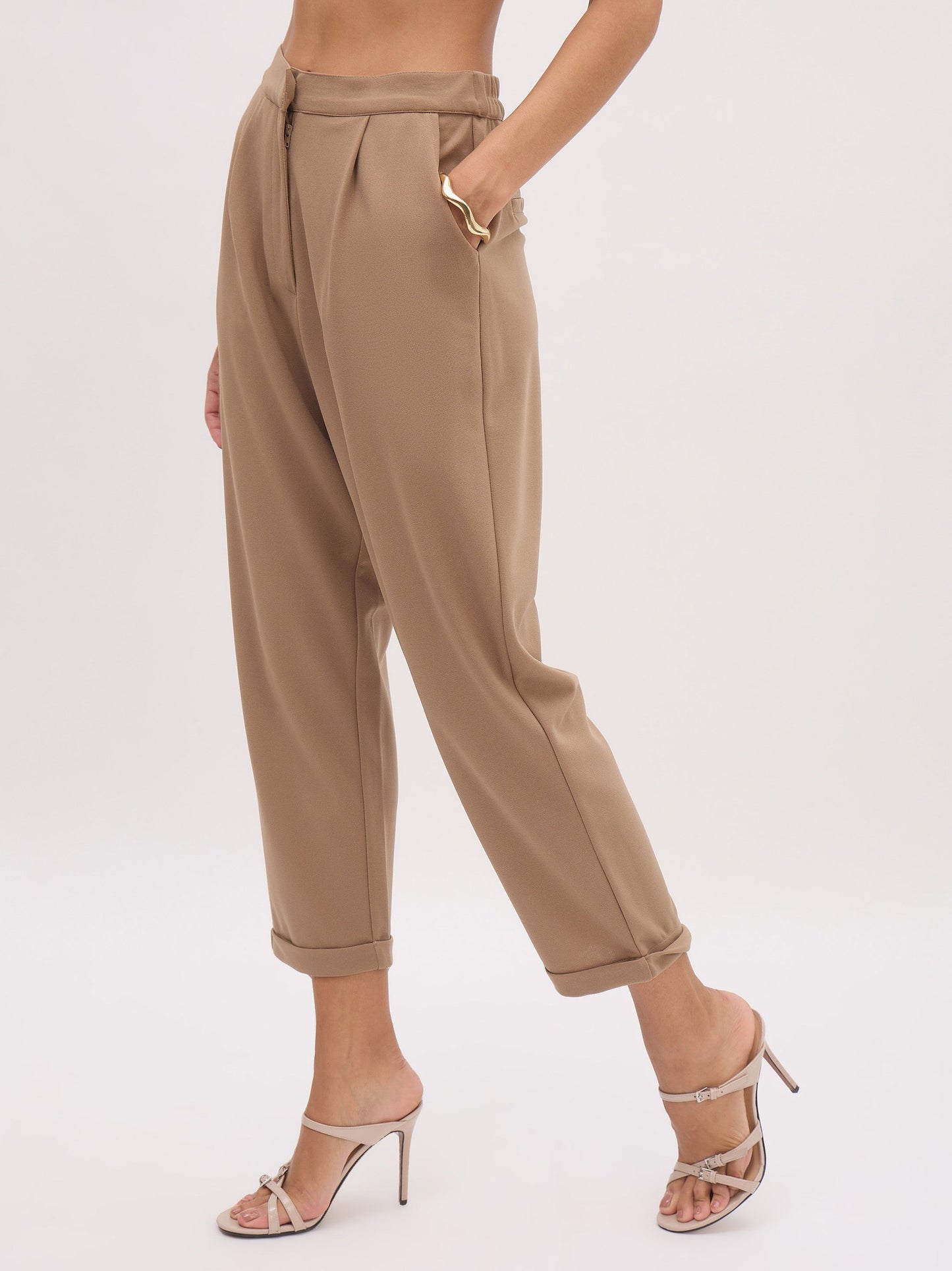 Women Beige Cross Pocket Bottom Fold Straight Pants