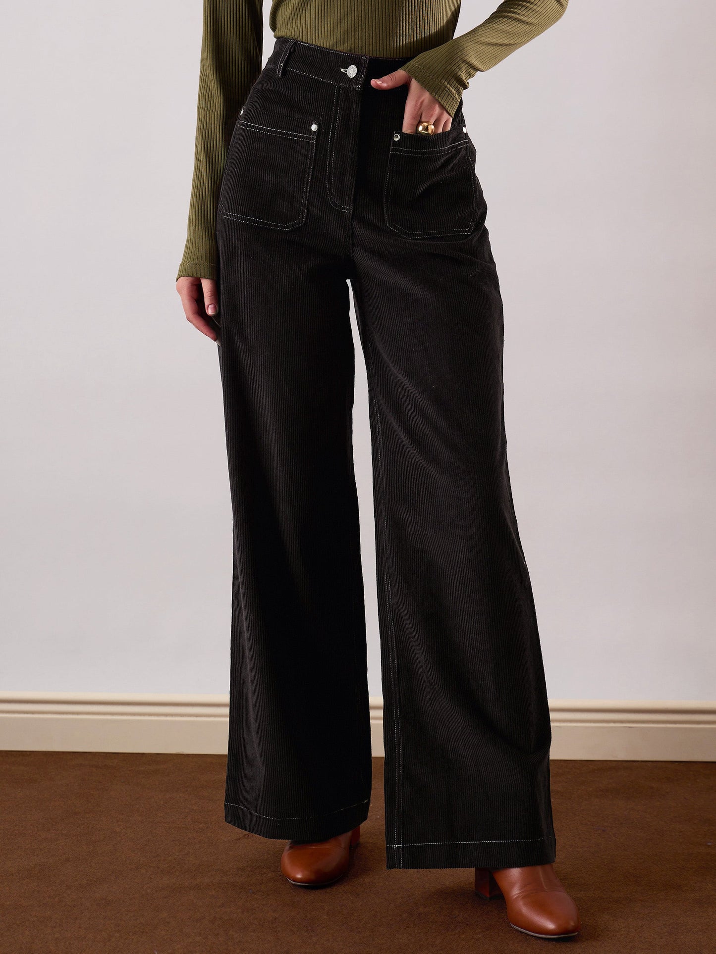 Women Black Corduroy Front Patch Pocket Wide Leg Pants