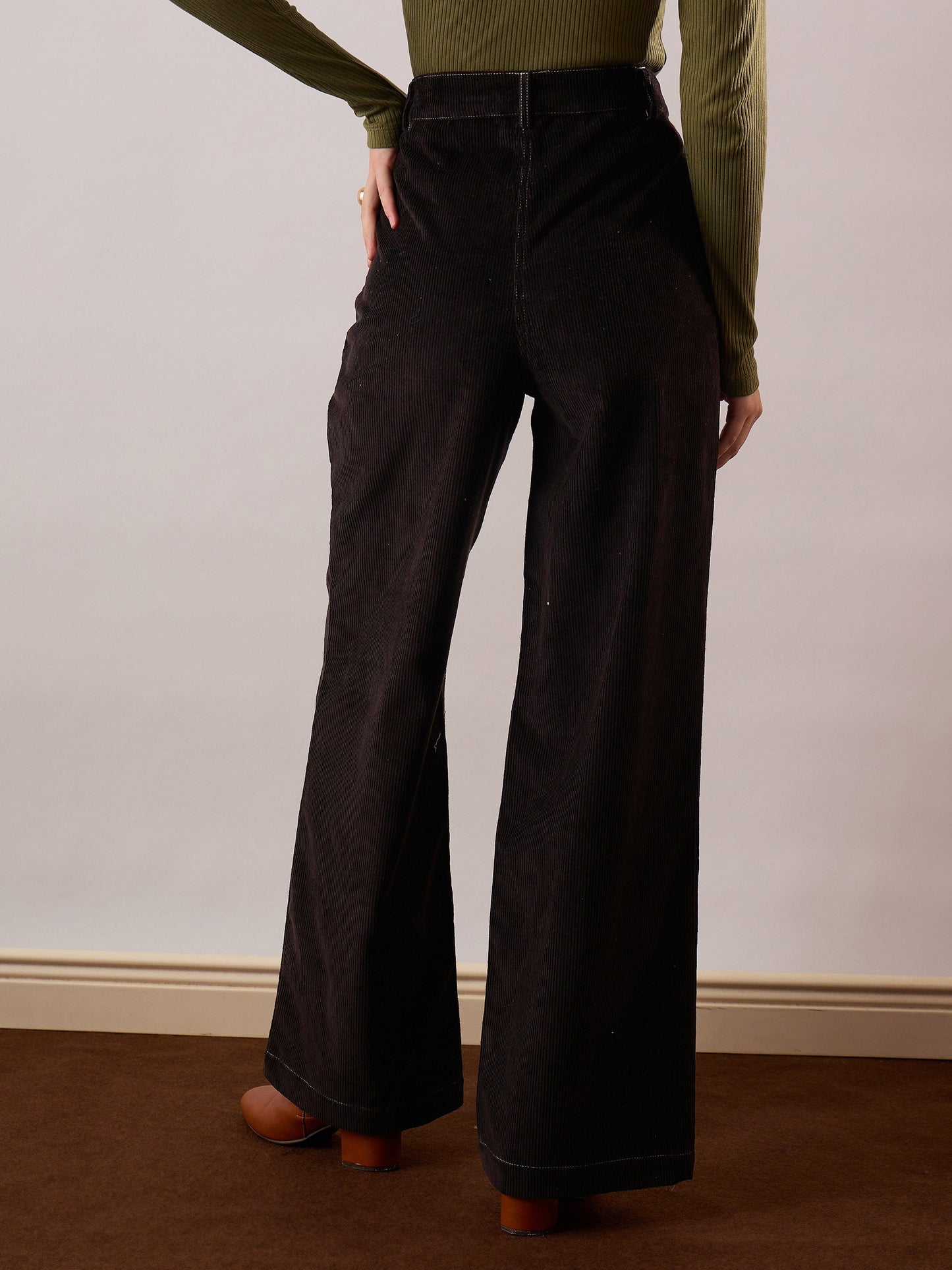 Women Black Corduroy Front Patch Pocket Wide Leg Pants
