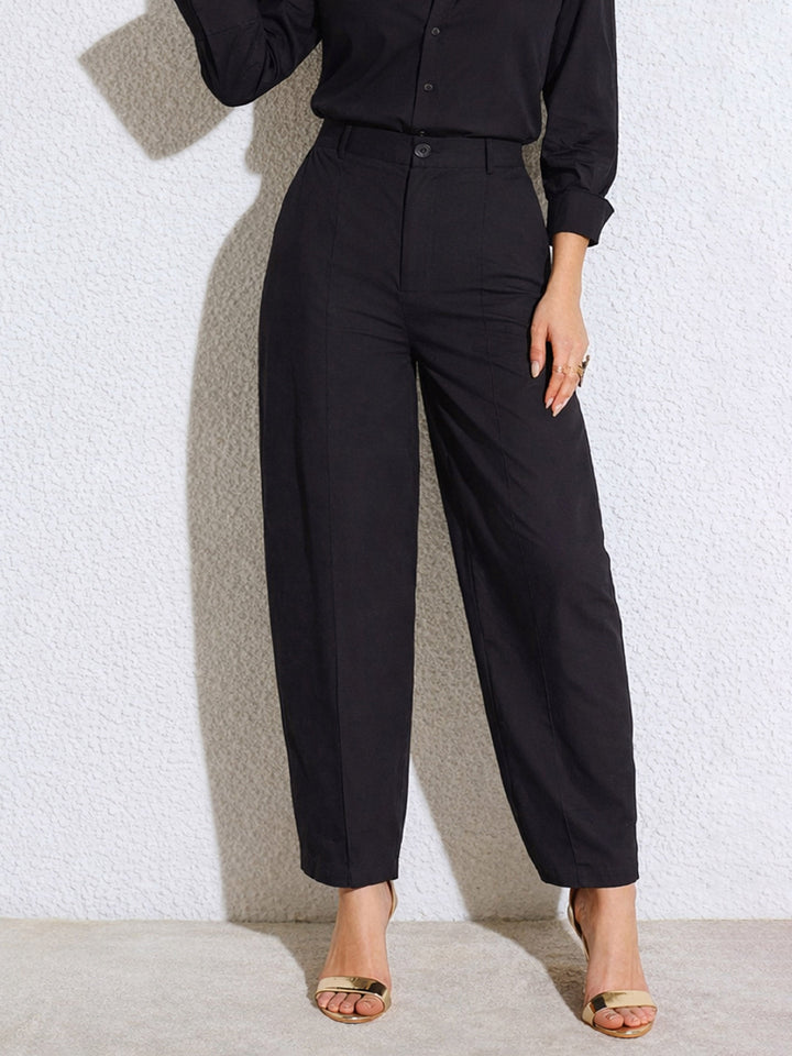 Women Black Poplin Mom Fit Pants