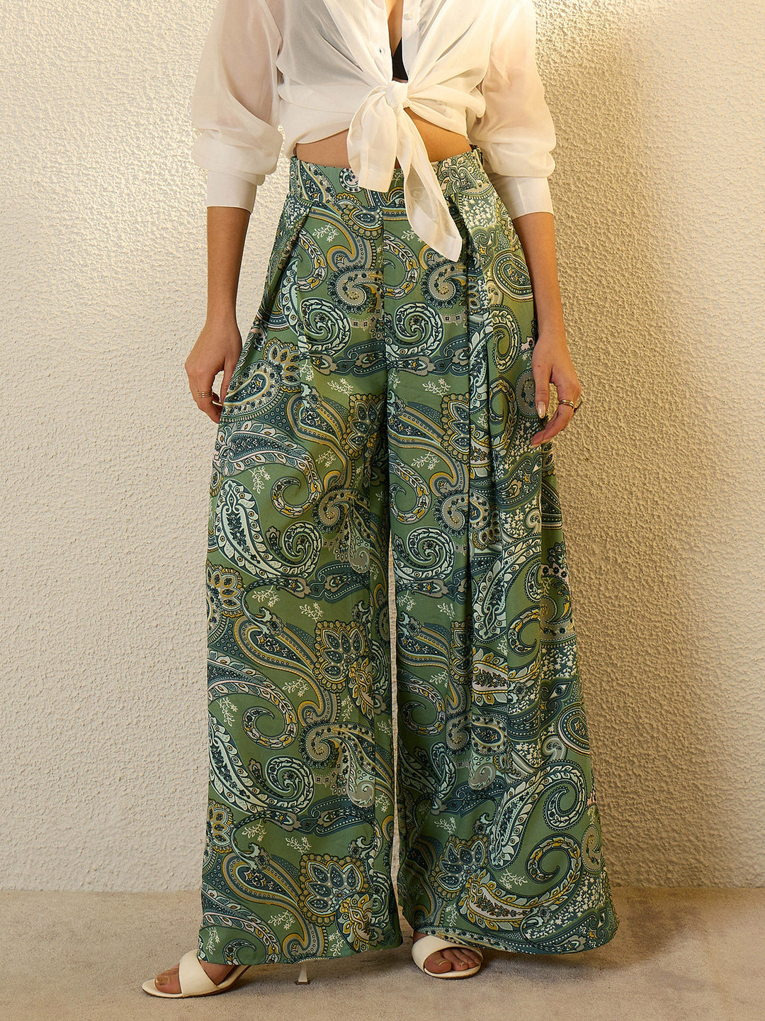 Women Green Paisley Ruffle Flared Trousers