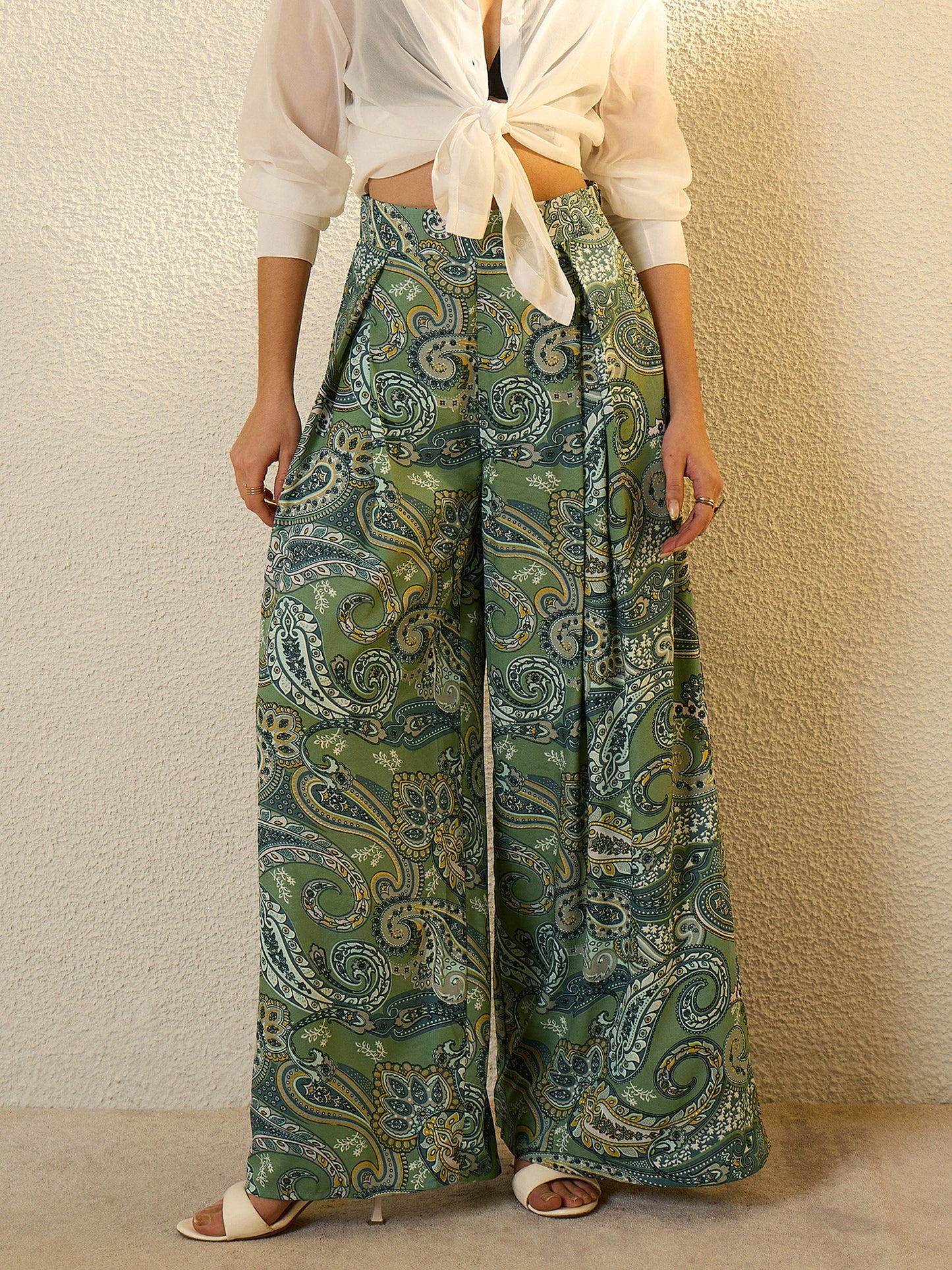 Women Green Paisley Ruffle Flared Trousers