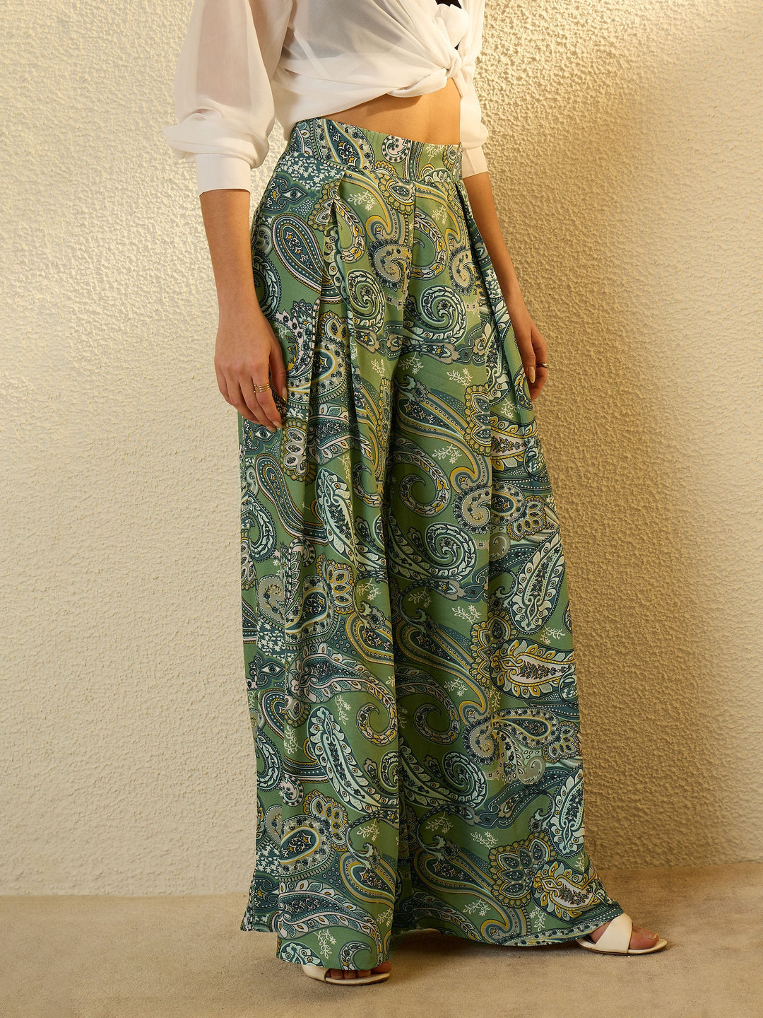 Women Green Paisley Ruffle Flared Trousers