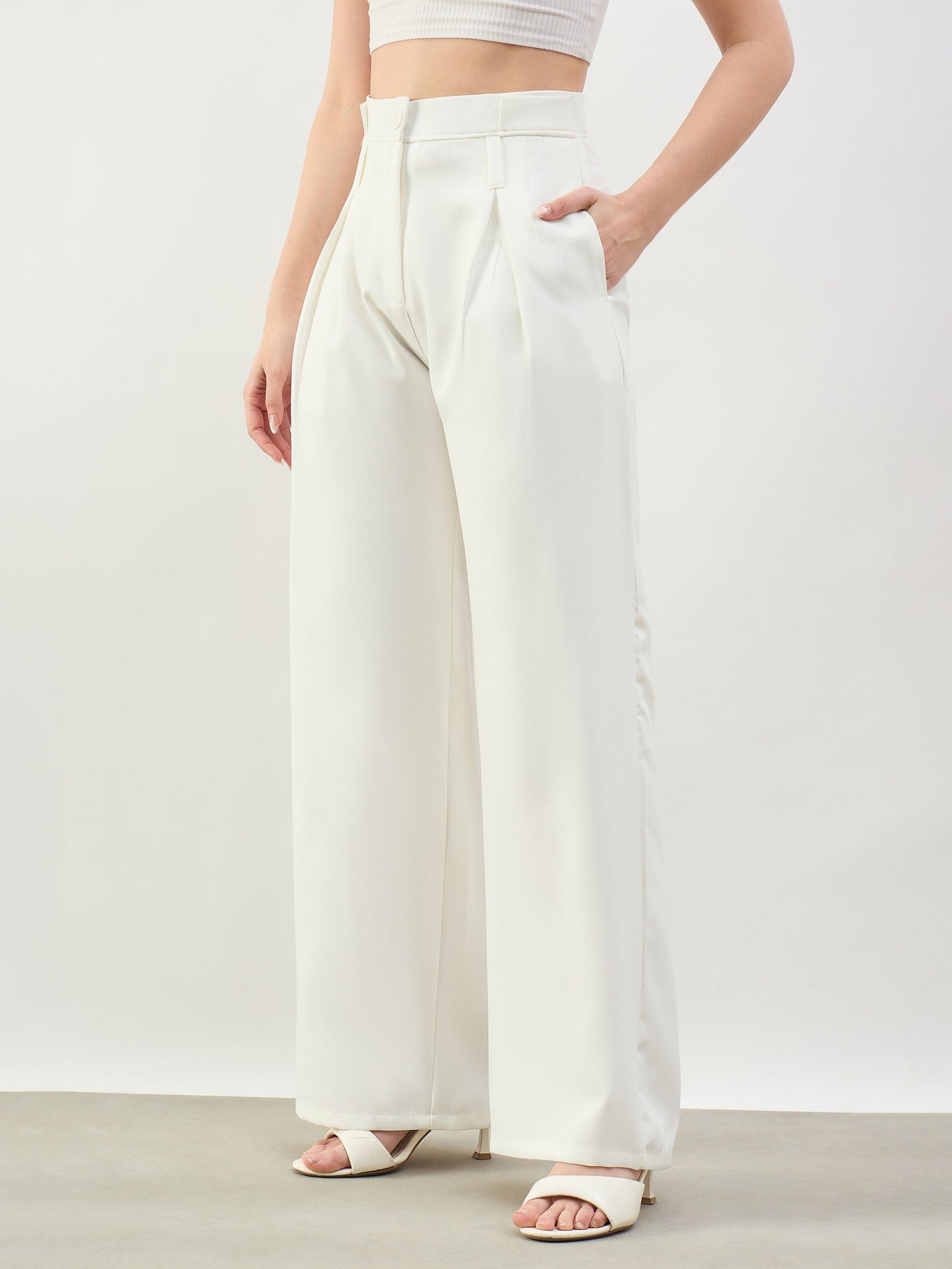 White Inverted Pleat Relax Fit Korean Pants