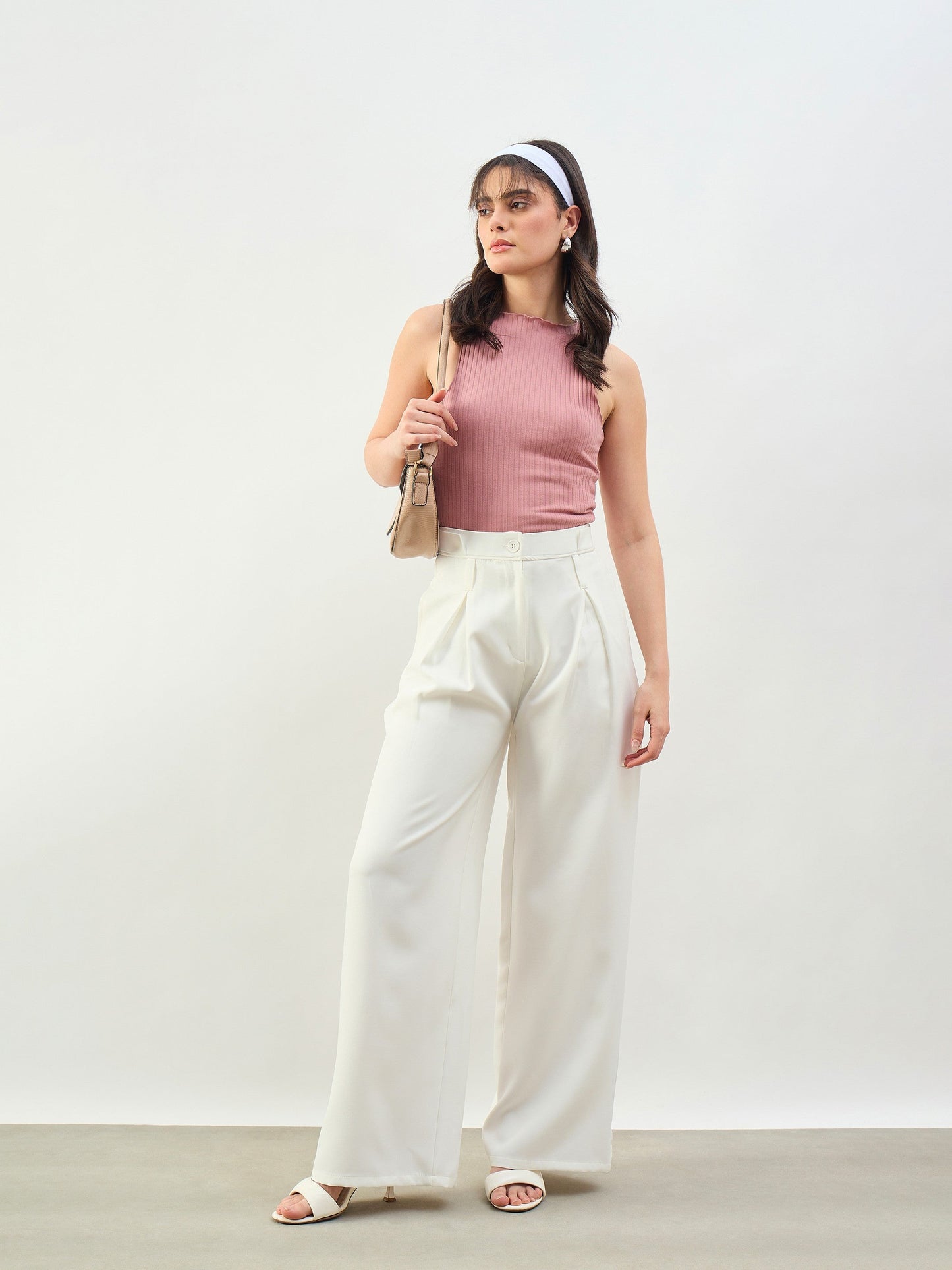 White Inverted Pleat Relax Fit Korean Pants