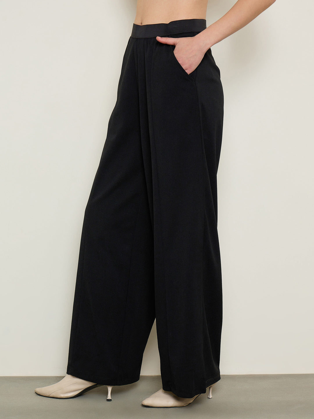 Women Black Elasticated Waist Straight Fit Korean Pants