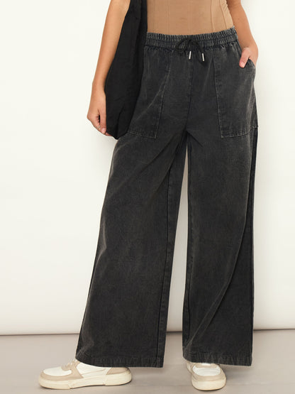 Women Black Overdyed Elasticated Straight Pants