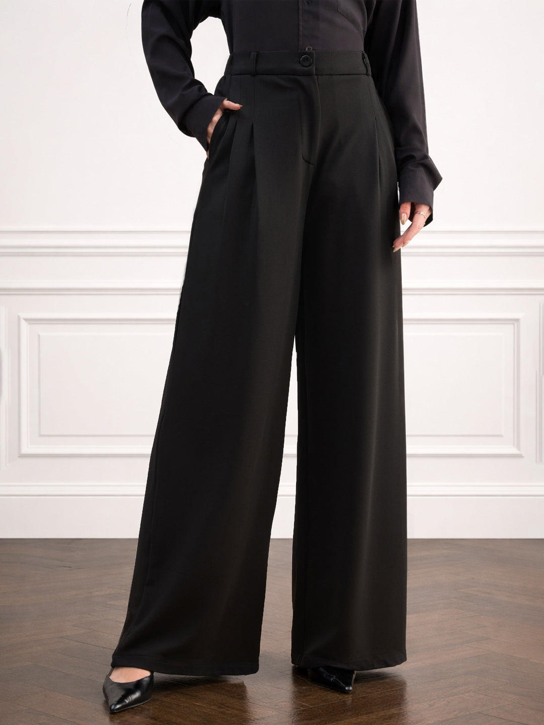 Women Black Dual Dart Wide Leg Pants