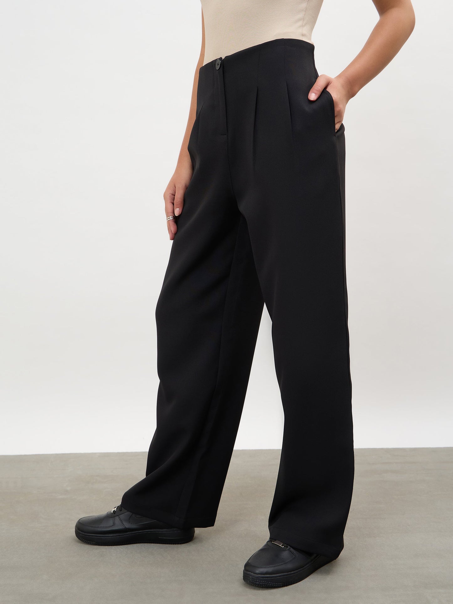 Black Dual-Dart No-waistband Mid Rise Korean Pants
