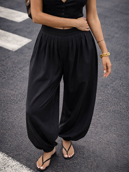 Black Front Pleated Balloon Pants