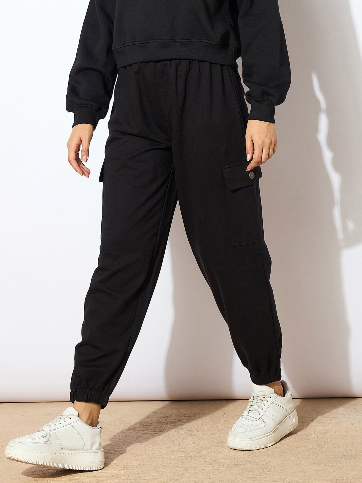 Women Black Side Pocket Joggers