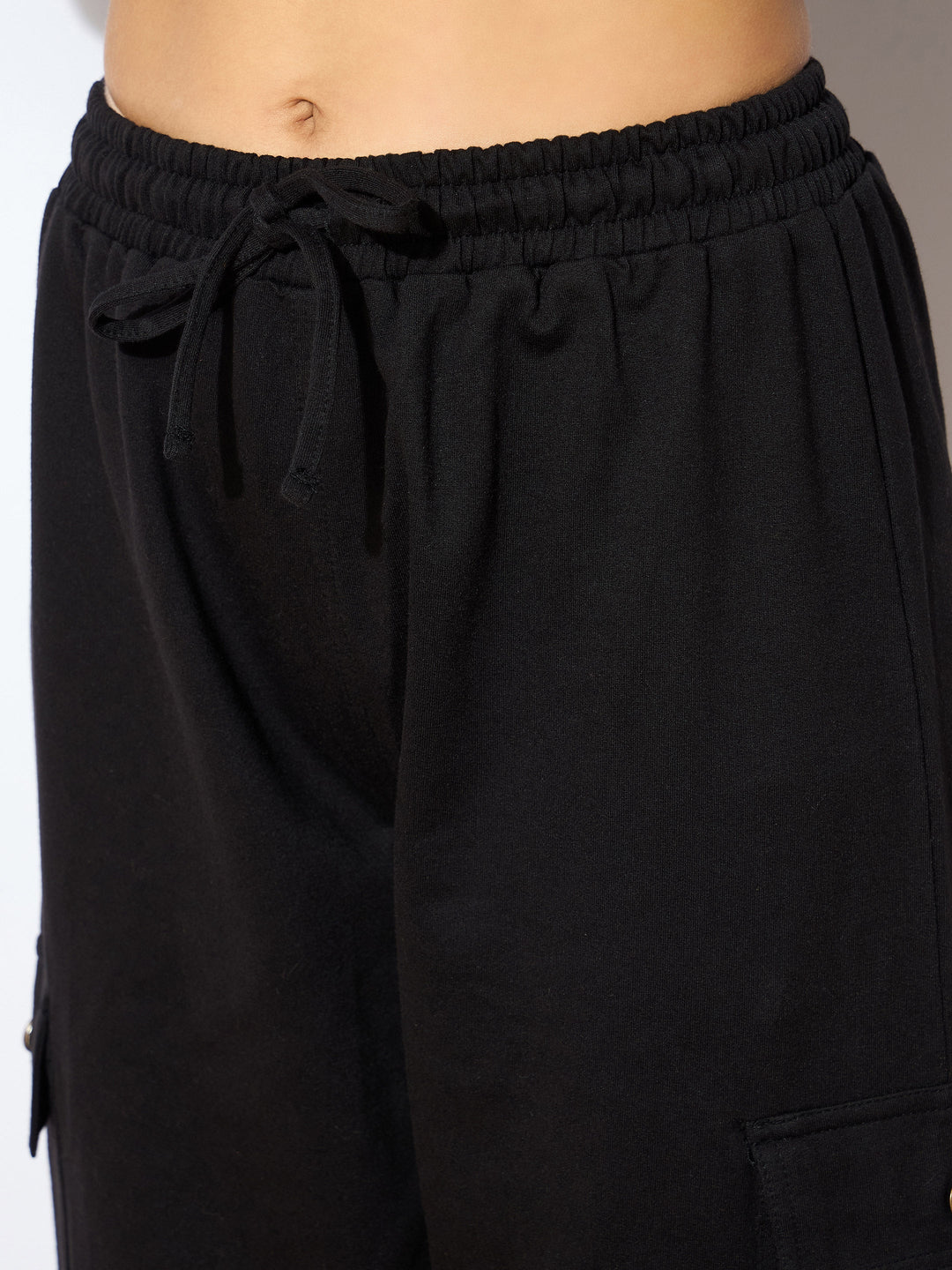 Women Black Side Pocket Joggers