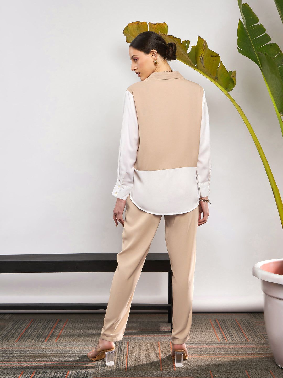 Women Beige &amp; White Colo Block Shirt With Darted Pants