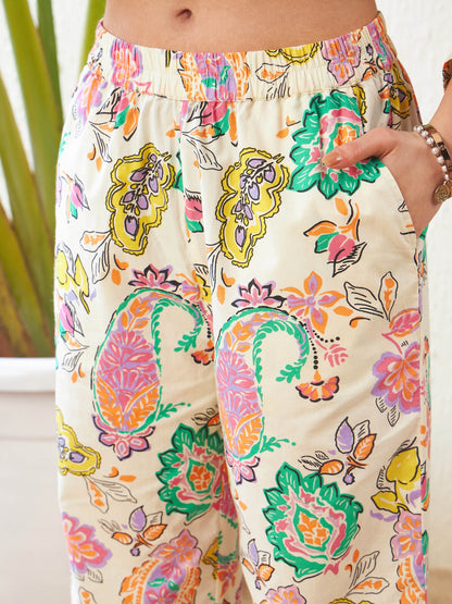 Women Off-White Paisley Shirt With Lounge Pants