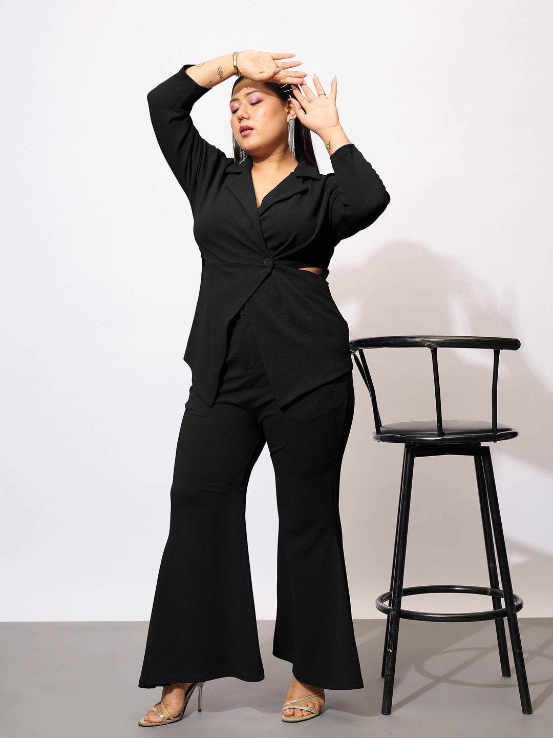 Black Side Cut Out Blazer With Kick Pleat Pants-SASSAFRAS Curve