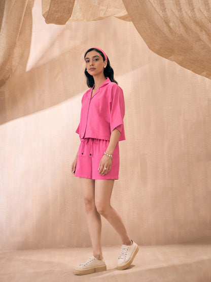 Pink Solid Crop Shirt With Shorts