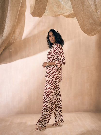 Maroon Geometric Shirt With Ruched Hem Pants