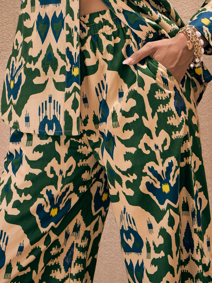 Women Green &amp; Beige Ikat Print Shirt With Straight Pants