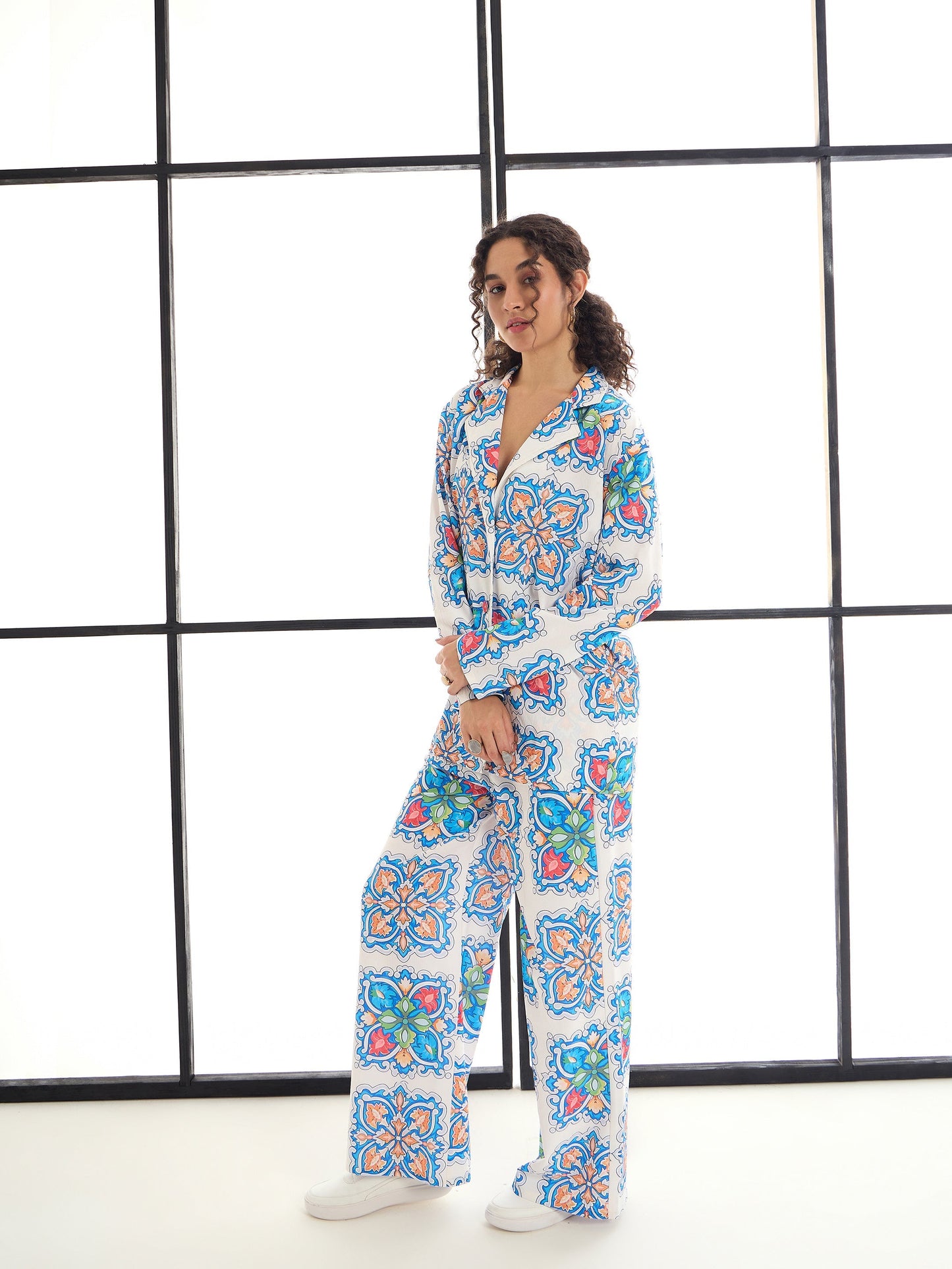 Blue & White Floral Lounge Shirt With Pants