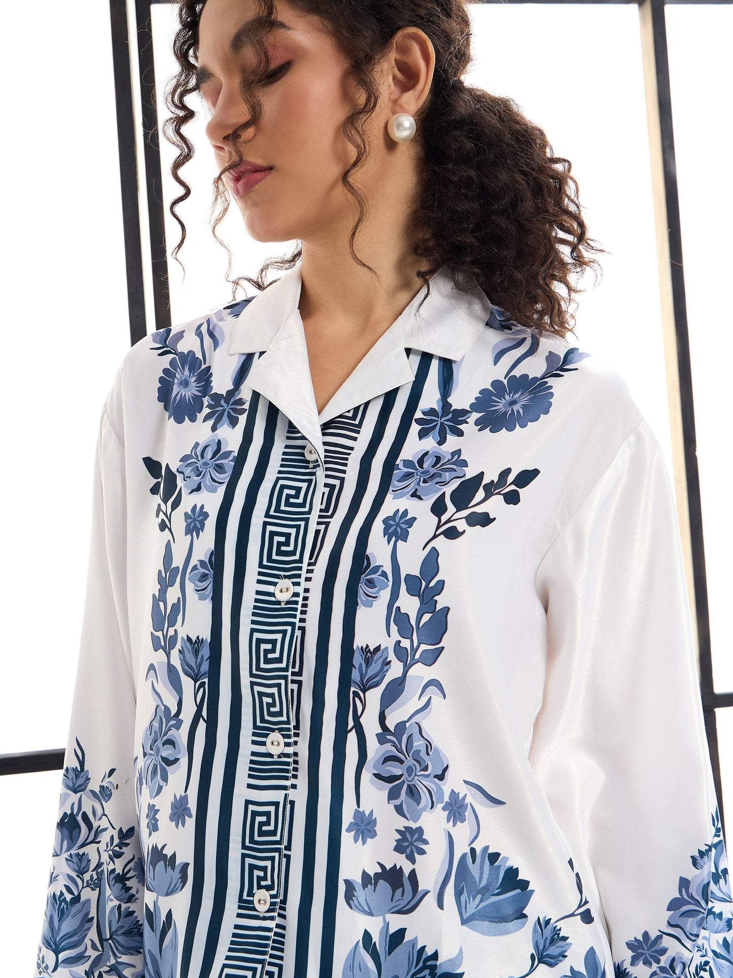 White & Blue Floral Lounge Shirt With Pants