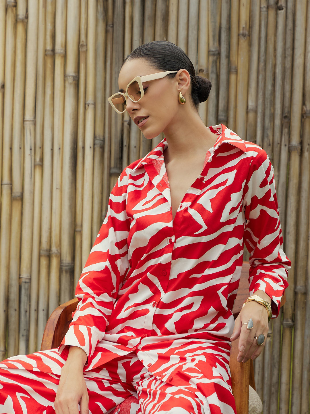 Women Red &amp; White Printed Long Straight Shirt With Pants
