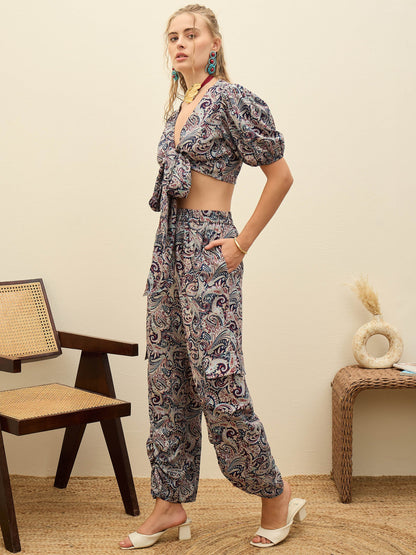 Women Navy Blue Paisley Printed Crop Top With Joggers