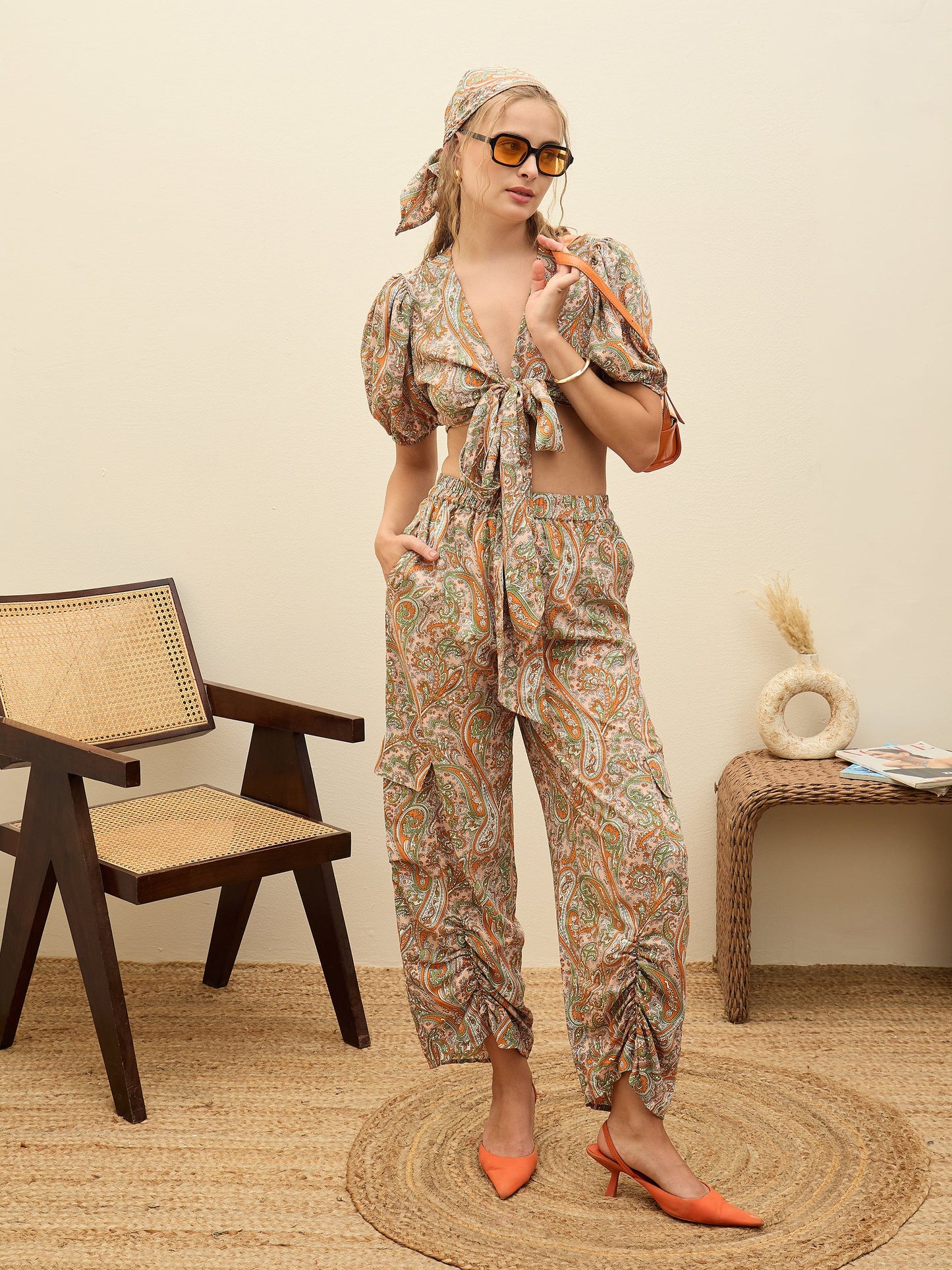 Women Peach Paisley Printed Crop Top With Joggers