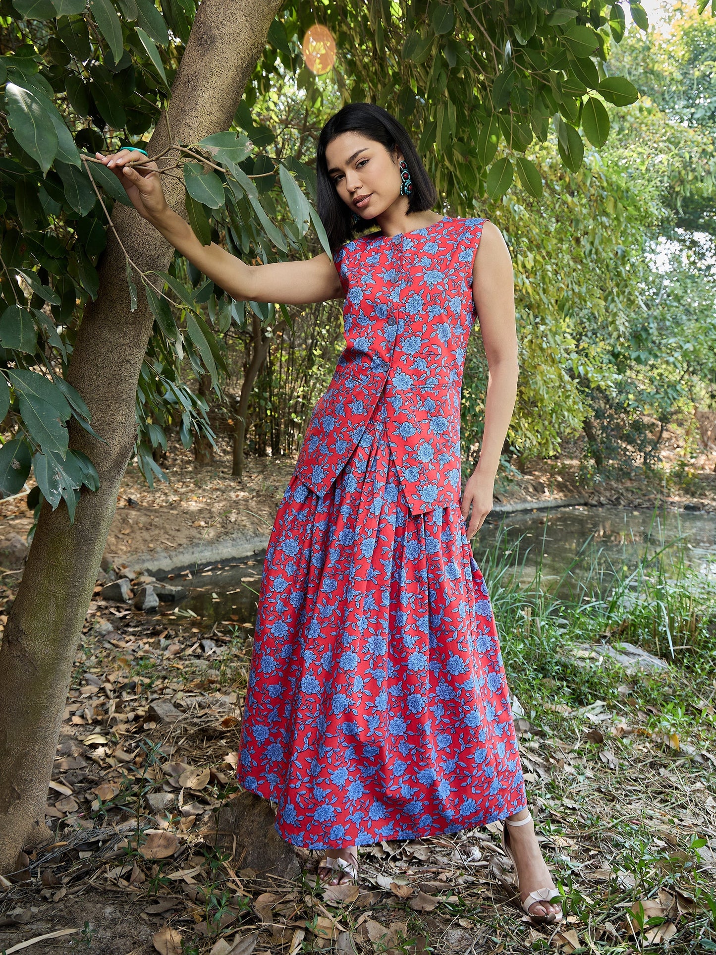 Women Red & Blue Floral Vest Top With Gathered Skirt